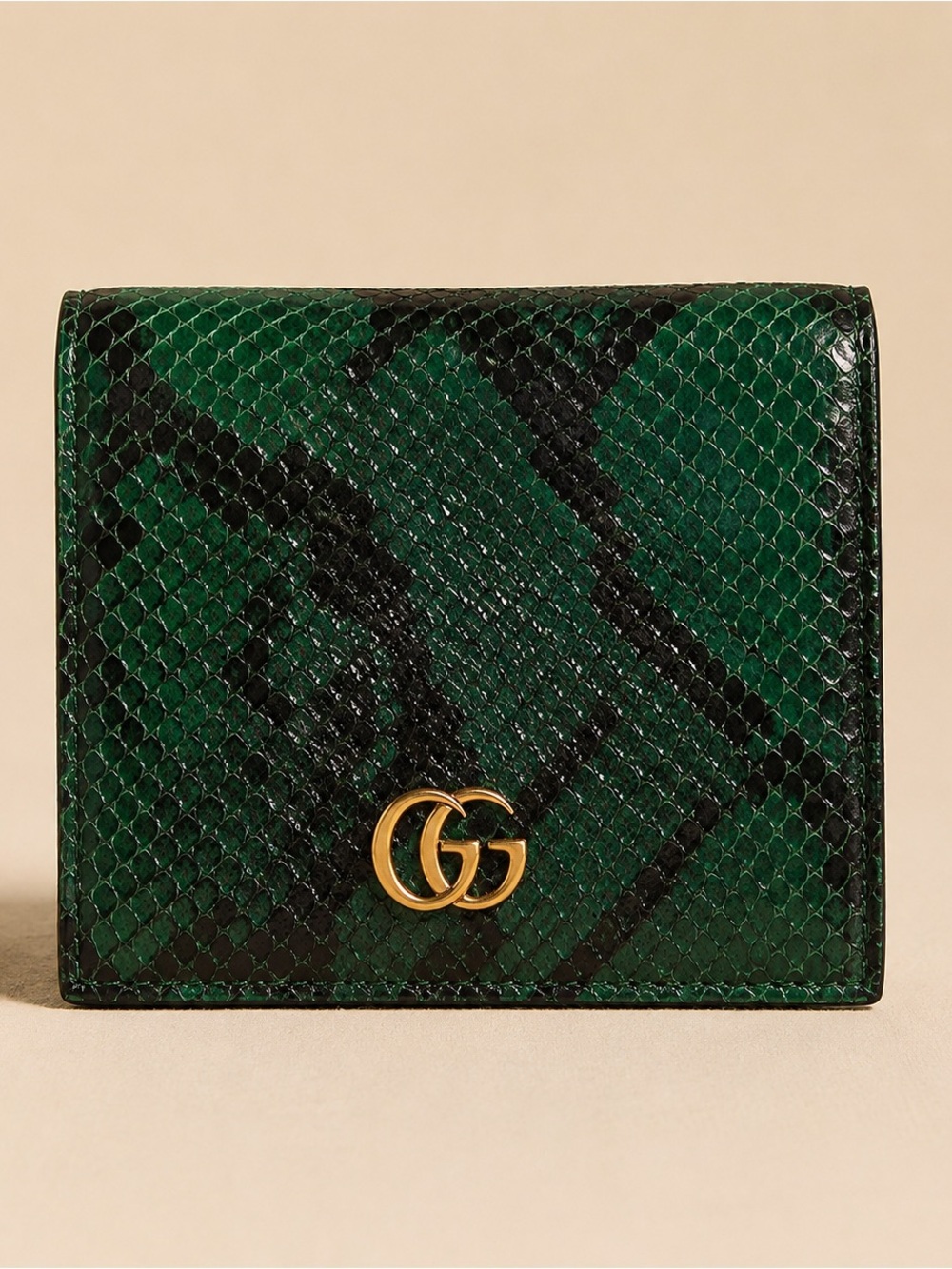 NWT Gucci GG Marmont Emerald Green Python Wallet